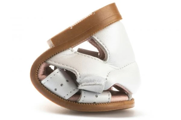 Sandalias Bebé Niña Pablosky 024208 Color Blanco | Pablosky 3 Sandalias Bebé Niña Pablosky 024208 Color Blanco | Pablosky - Imagen 3