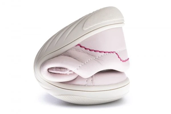Deportivos De Bebé Niña Pablosky Rosas De Leader-tech Con Cierre Adherente 035975 | Pablosky 4 Deportivos De Bebé Niña Pablosky Rosas De Leader-tech Con Cierre Adherente 035975 | Pablosky - Imagen 4