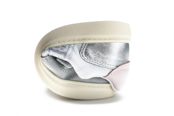 Deportivos De Niña Pablosky Blancos De Piel Con Cierre Adherente 200750 | Pablosky 4 Deportivos De Niña Pablosky Blancos De Piel Con Cierre Adherente 200750 | Pablosky - Imagen 4